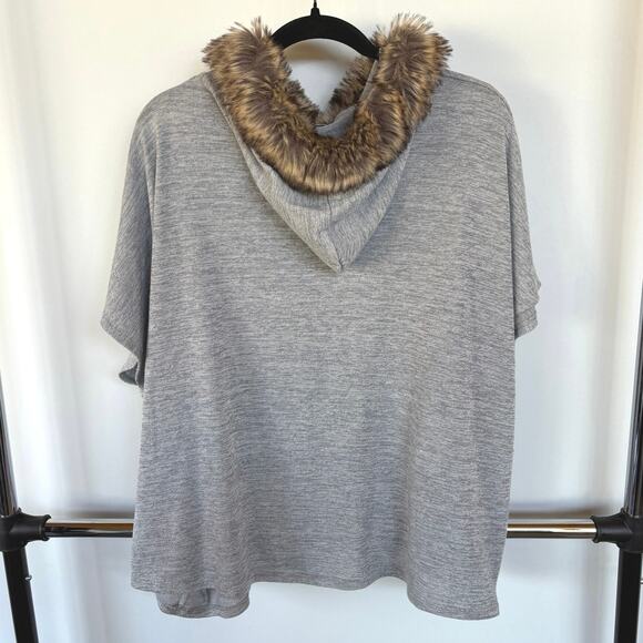 Y2K Scene Faux Fur Hood Sleeveless Top 2011 Gyaru Poncho Rave Alt Medium - Picture 3 of 8